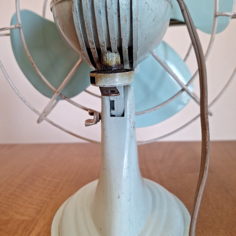 RARE Vintage Antique Westinghouse Desk Table Fan LIGHT BLUE Electric Working - Picture 13 of 14